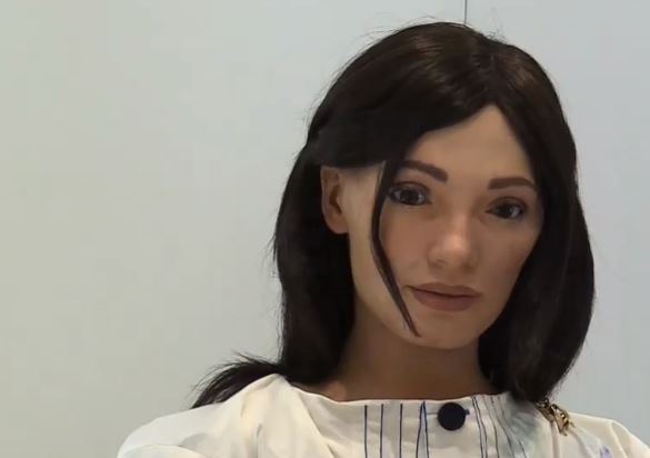 Ai-DA, la robot humanoide que dibuja cuadros